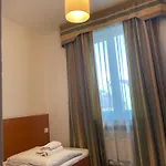 Gallery Sis Hotel 3*