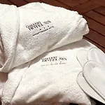 Gallery Sis Hotel
