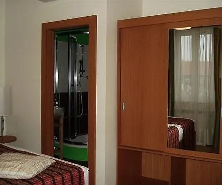 Gallery Sis Hotel