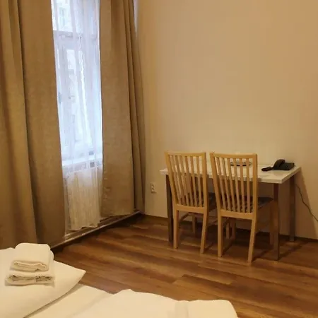 Gallery Sis 3* Prague