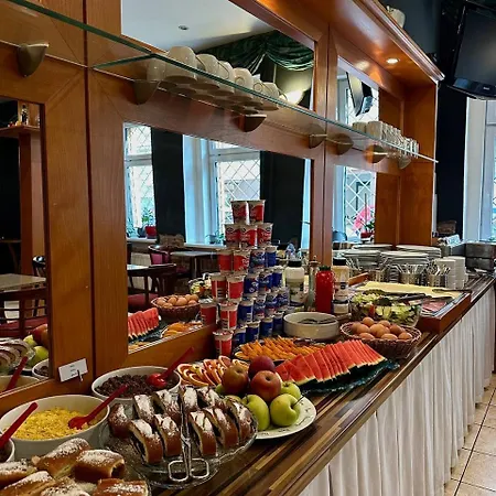 Hotel Gallery Sis 3*