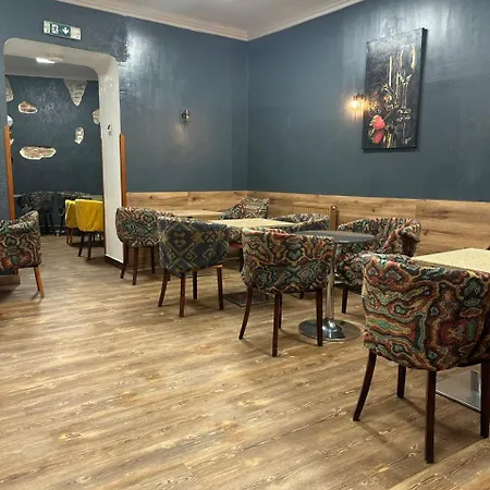 Gallery Sis 3* Πράγα