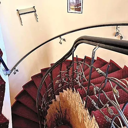 Gallery Sis Hotel Praha