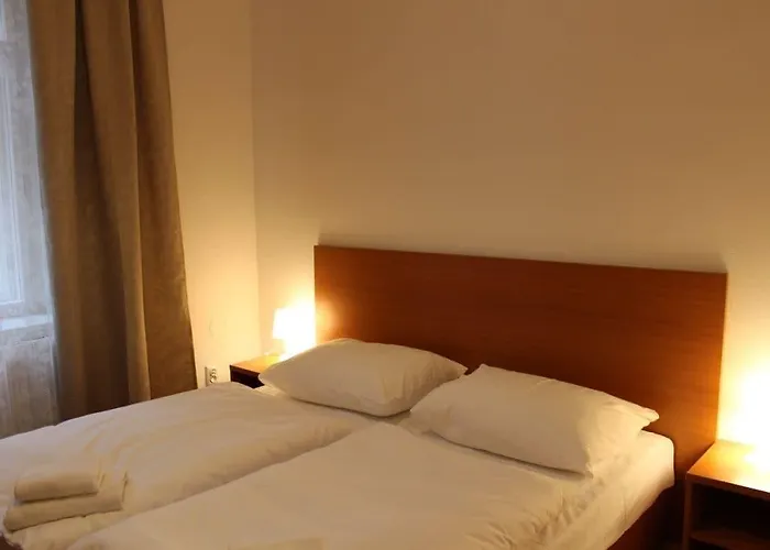 Gallery Sis Ξενοδοχείο 3*