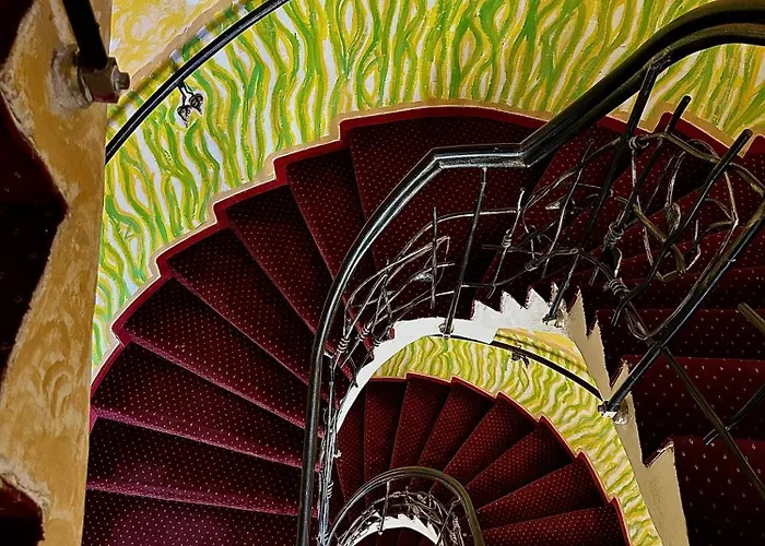 Gallery Sis Ξενοδοχείο 3*