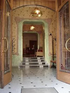 Ξενοδοχείο Gallery Sis