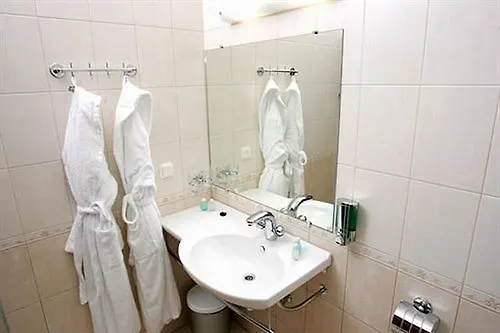 Ξενοδοχείο Gallery Sis 3*