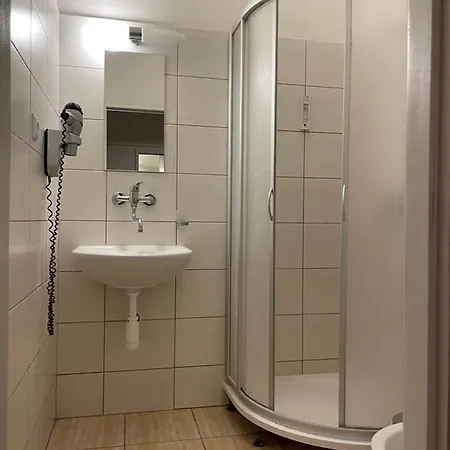 فندق غاليري سيس 3*
