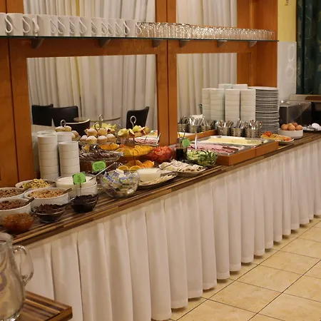 Hotel Gallery Sis 3*