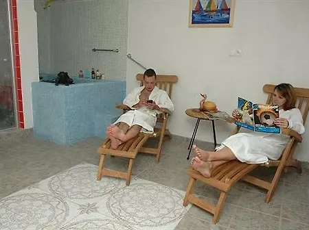 Gallery Sis Hotel 3*