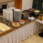 Gallery Sis Hotel