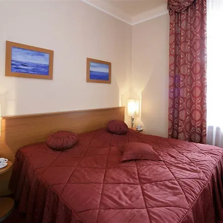 Hotel Gallery Sis